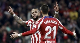 马拉多纳60岁生日惊现头部撞击，足球传奇健康状况引发关注